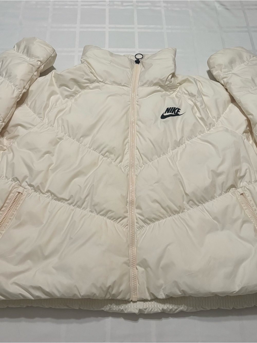 Nike Womens Sportswear XL Synthetic Fill Jacket Puffer Cream CD4216 110 Skater